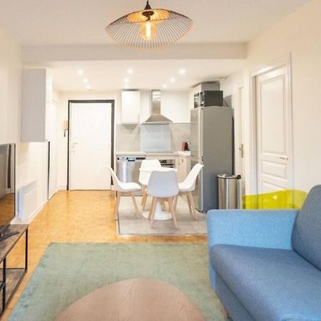 Coeur 16Eme, Standing Et Calme Apartment Париж Екстериор снимка