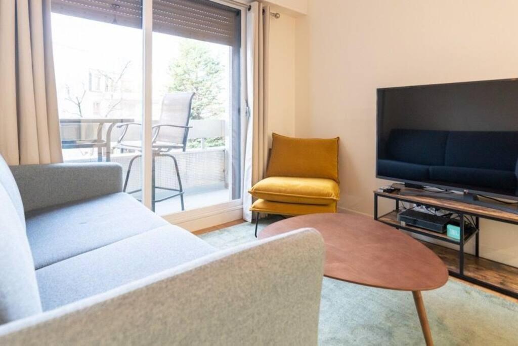 Coeur 16Eme, Standing Et Calme Apartment Париж Екстериор снимка